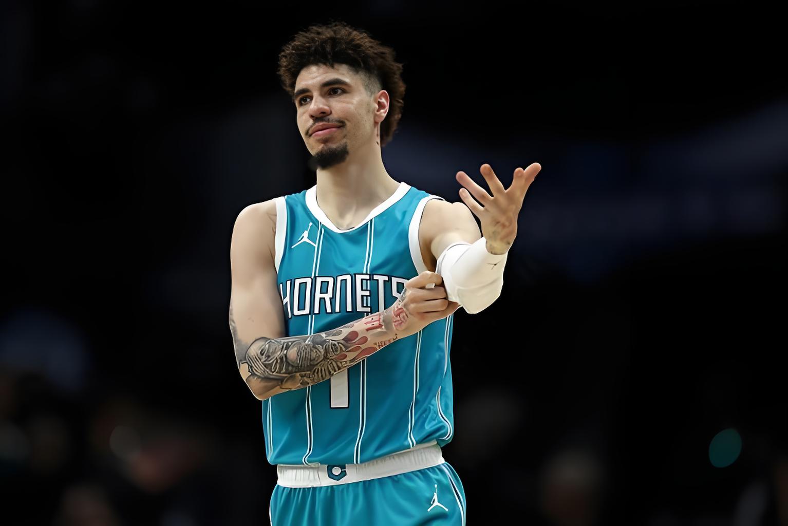 夏洛特黄蜂迎NBA季后赛关键赛,加时末段止住颓势,赛场秩序良好,年轻球员得到机会的简单介绍 夏洛特黄蜂迎NBA季后赛关键赛,加时末段止住颓势,赛场秩序良好,年轻球员得到机会的简单介绍